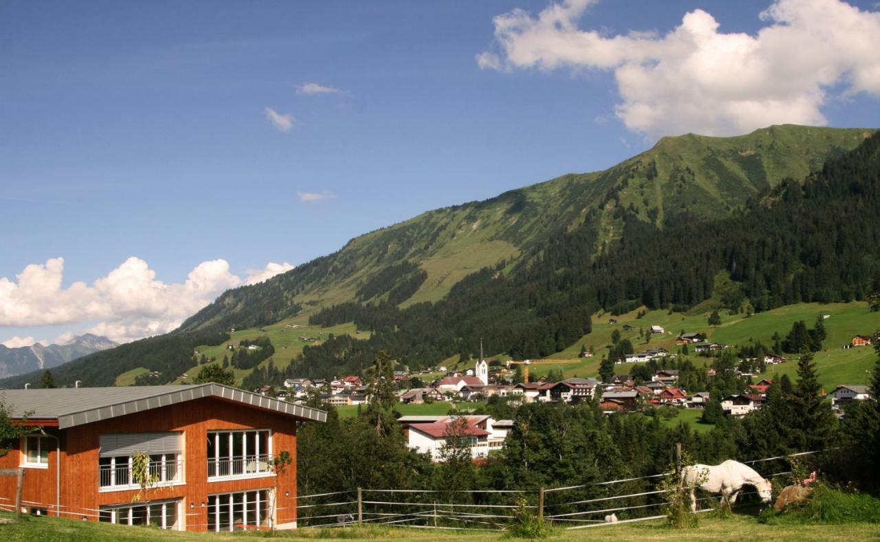 Gastler Chalet Riezlern Buitenkant foto